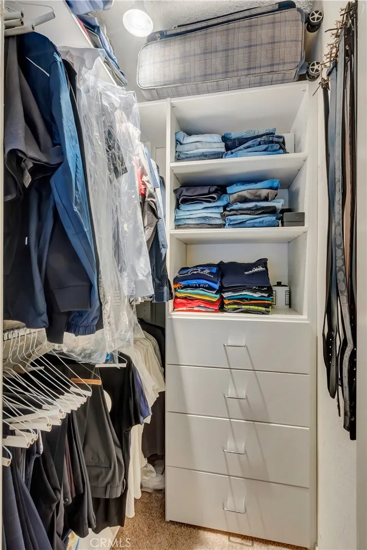 1523 1523 E Windsor 208a, Glendale, California 91205 home-pic-24